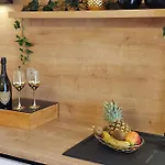 Lägenhet Luxury Oasis