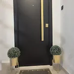 Luxury Oasis Lägenhet