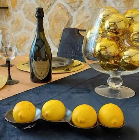 아파트 Luxury Oasis