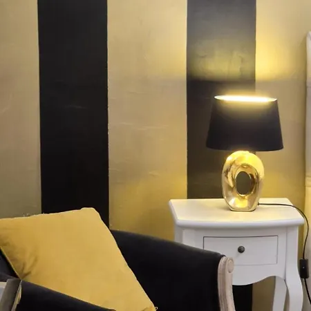Апартаменти Luxury Oasis *