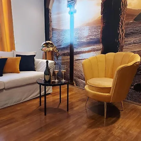 Luxury Oasis Apartment