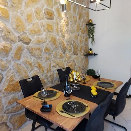 Luxury Oasis Apartman