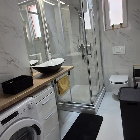 Luxury Oasis * Σπλιτ