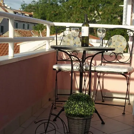 Luxury Oasis Split