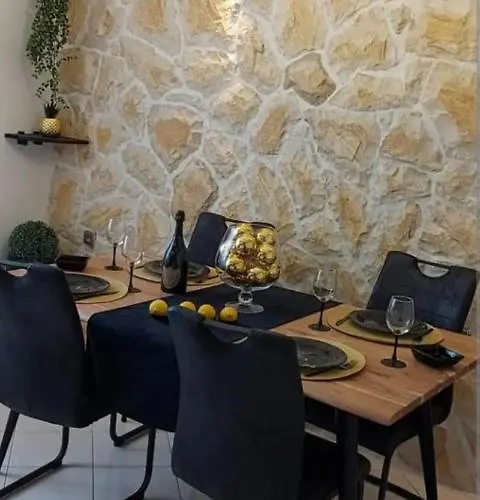 Luxury Oasis Lägenhet